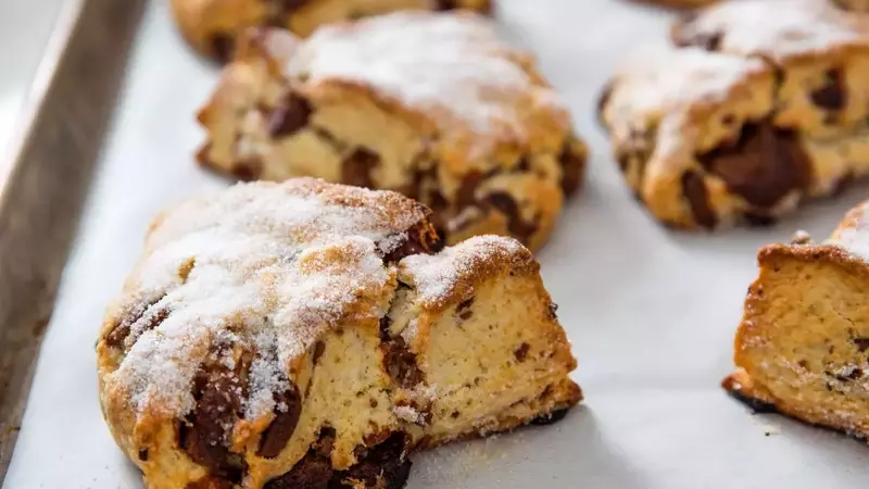 The Ultimate Guide to Freezing Scones for Freshly Baked Delights