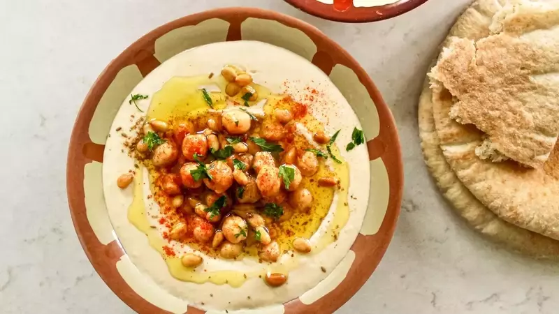 The Art of Crafting Perfect Hummus: A Culinary Journey