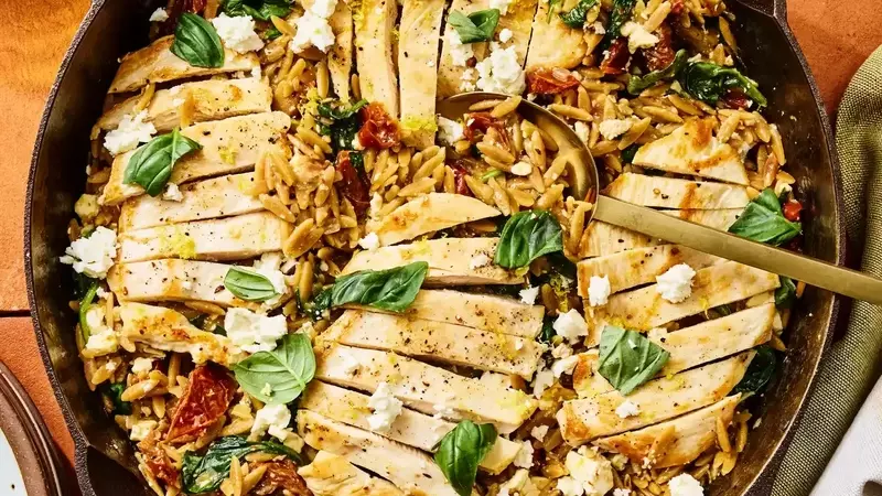 Delectable One-Pan Chicken, Spinach & Sun-Dried Tomato Orzo