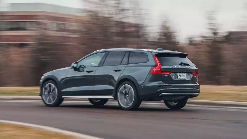 The End of an Era: Volvo V60 Cross Country Bids Farewell to the US Market