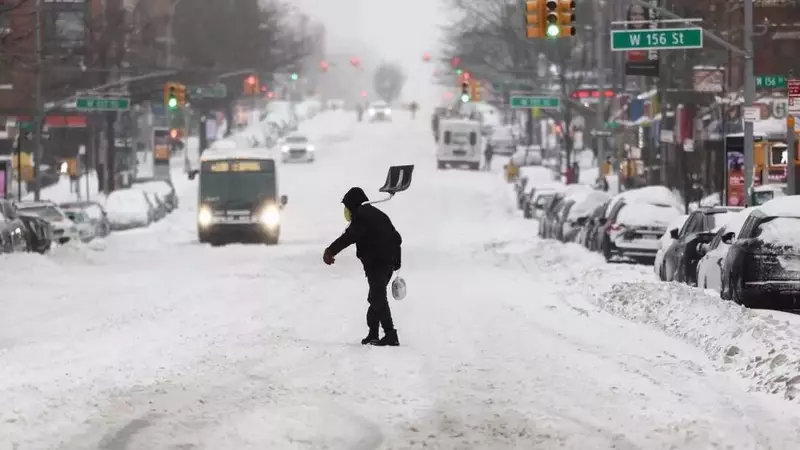 United States Grapples with Major Winter Storm Impacting Millions