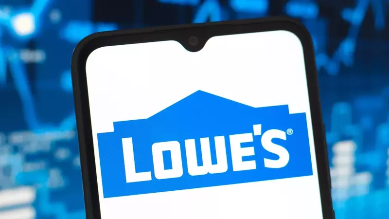 Craftsman Rolling Tool Cabinet on Sale at Lowe's: A Steal for Your Garage