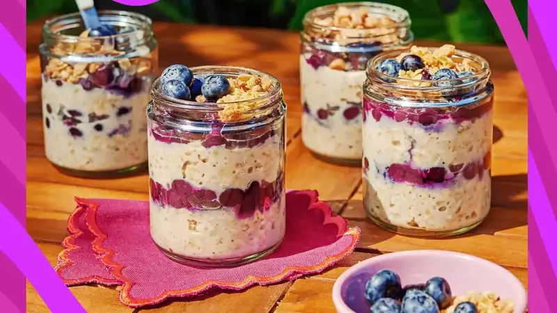Oatmeal's Cholesterol-Lowering Power: A Gut Microbiome Connection