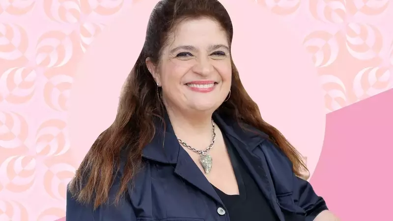 Alex Guarnaschelli's Potato Gratin: A Culinary Twist with Tater Tots