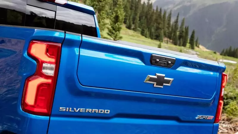 General Motors to Unveil Next-Generation Chevrolet Silverado and GMC Sierra