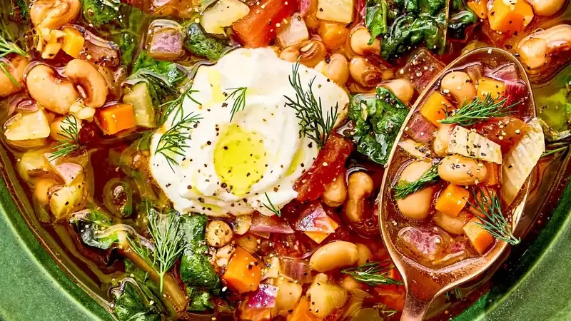 Effortless One-Pot Black-Eyed Pea Stew: A Comforting Winter Meal