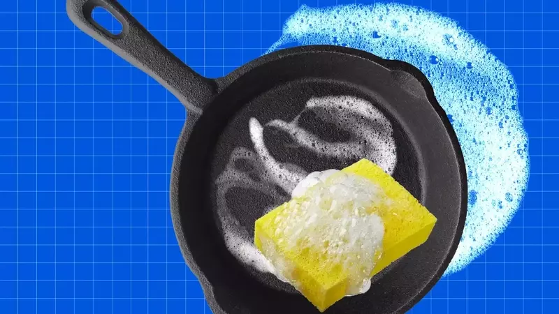 Cast Iron Skillet Care: Expert Tips for Cleaning and Seasoning