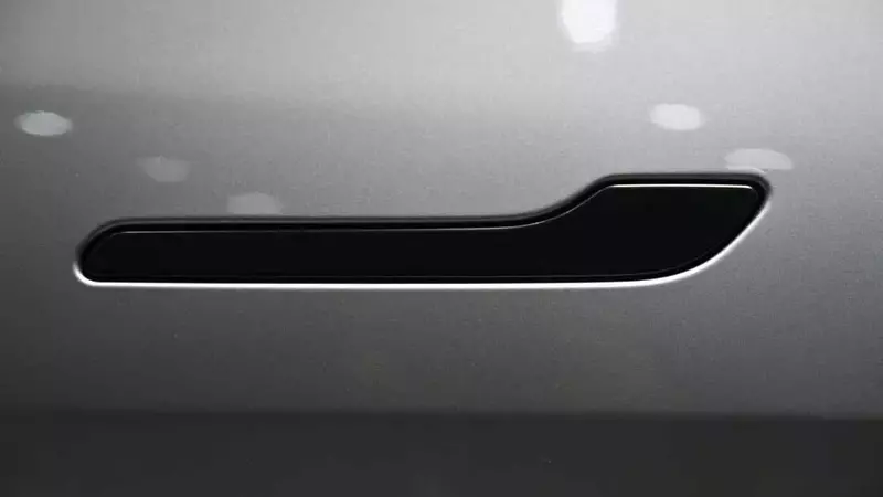 China Mandates Mechanical Car Door Handles for Enhanced Safety