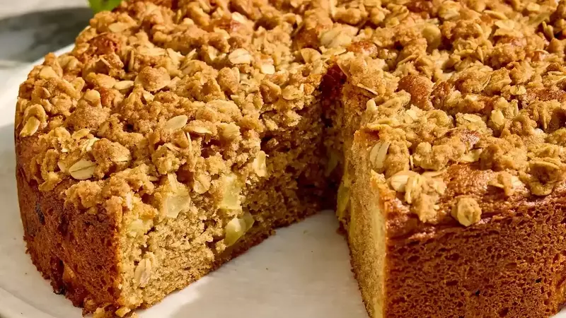 Traditional Irish Apple Cake with a Healthy Twist