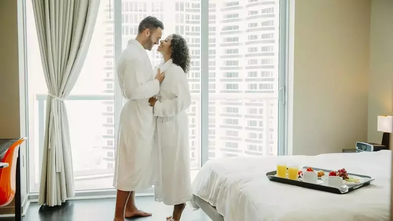 Rekindling Romance: Why New Parents Need a Getaway