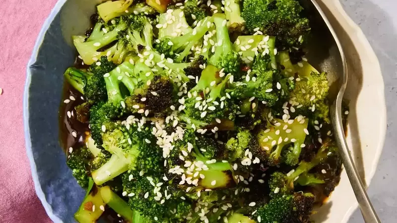 Quick & Healthy Teriyaki Broccoli in Just 10 Minutes