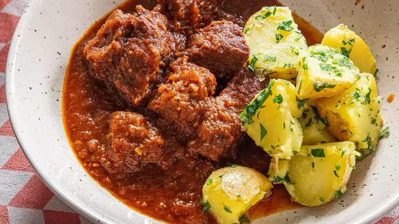Mastering Viennese Goulash: A Culinary Journey to Austria