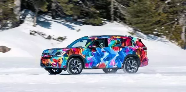 First Look: The 2027 Volkswagen Atlas Prototype in Action