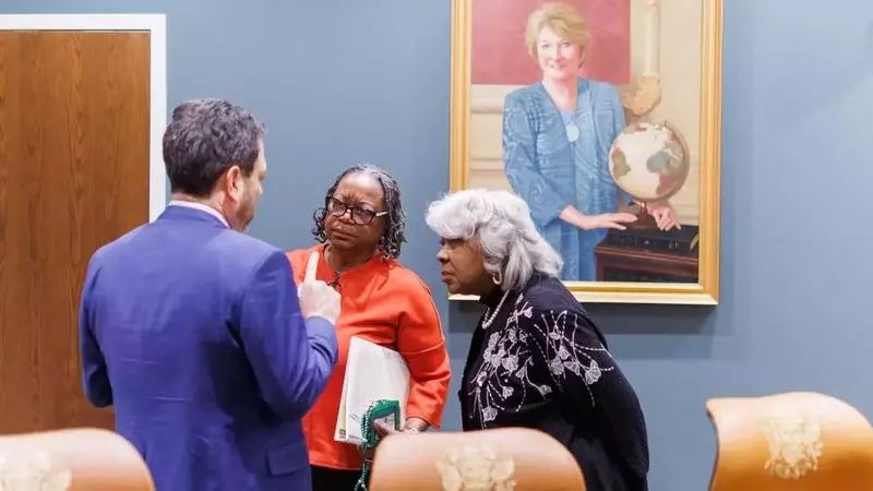 Virginia Court Upholds Democratic Redistricting Vote Amidst Political Strife