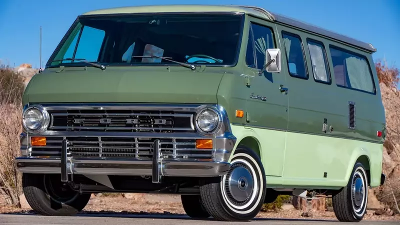 A Journey Back in Time: The 1972 Ford Econoline E-200 Camper Van