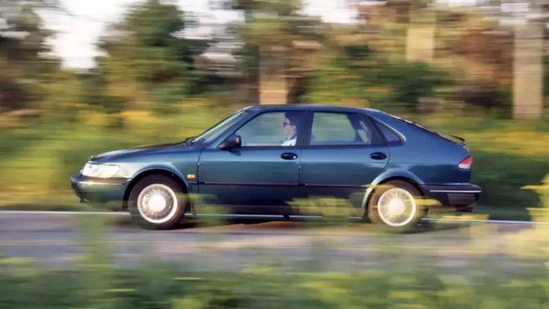 A Look Back at the Distinctive 1994 Saab 900SE