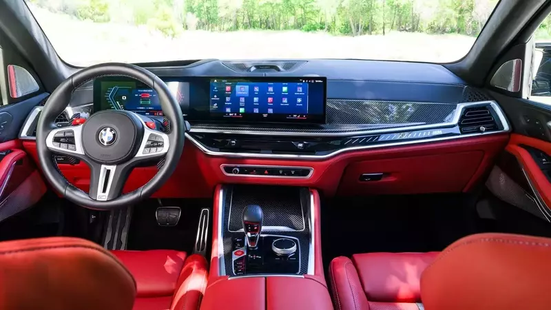 A Closer Look at the 2025 BMW X5 M Competition's Interior