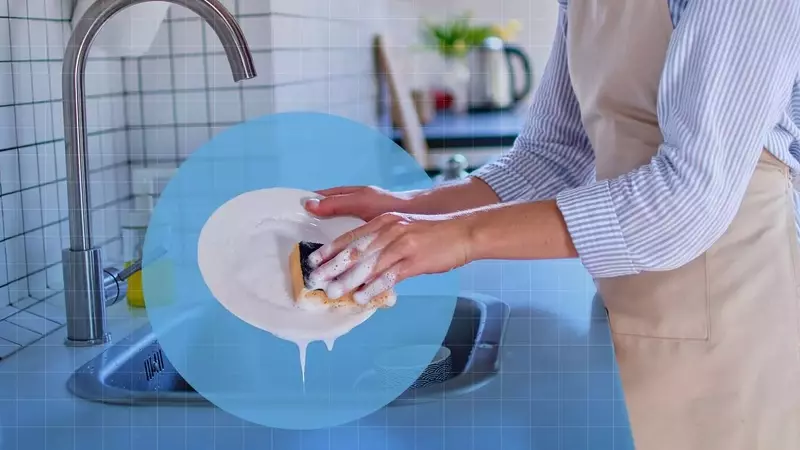 The Lifespan of Your Kitchen Sponge: When to Replace and How to Extend Its Use