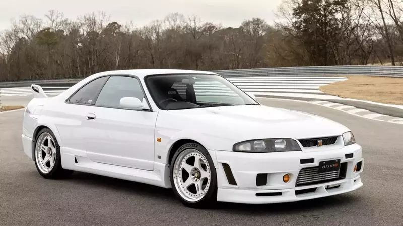 Rare Nissan Nismo 400R Predicted to Exceed $1 Million at Auction