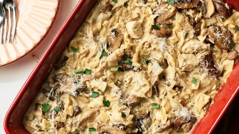 Chicken Marsala Orzo Bake: A Hearty and Healthy Casserole