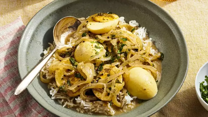Homemade Balti-Style Eggs in Creamy Coconut Sauce