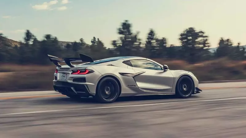 2026 Chevrolet Corvette ZR1X: Unbridled Power and Engineering Excellence