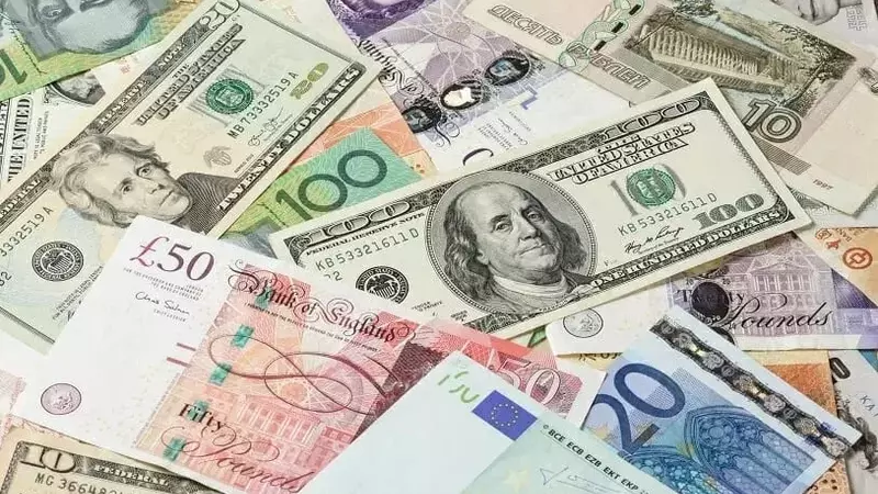 Your Guide to Currency Arbitrage: Understanding the Art of Profiting from Price Differences