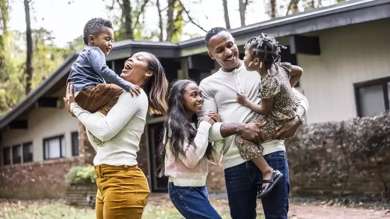 Modern Parenting: Re-evaluating Traditional Advice