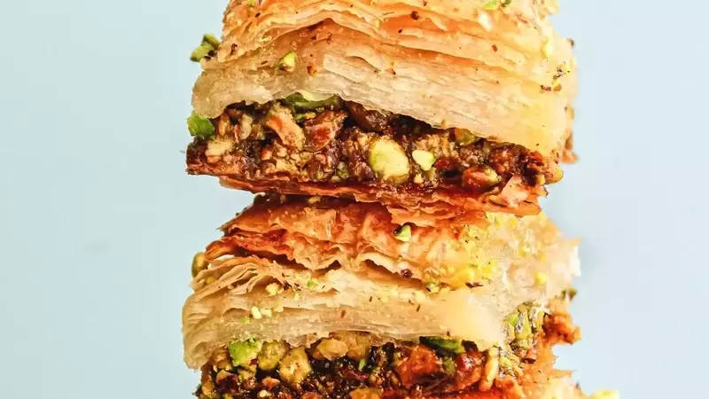 Crafting the Perfect Pistachio Baklava: A Sweet Tradition