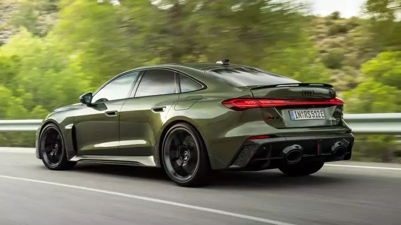 Audi RS5 Retains V6, Dismisses Four-Cylinder and Mild Hybrid Options