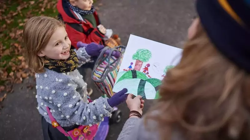 30 Everyday Actions That Deeply Affect Your Children