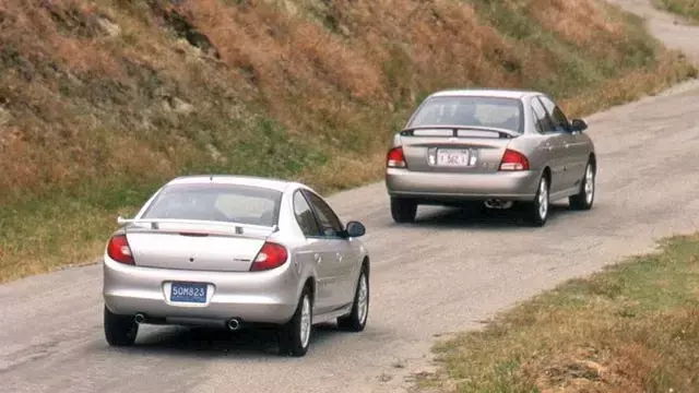 2001 Dodge Neon R/T vs. 2000 Nissan Sentra SE: A Compact Sport Sedan Showdown