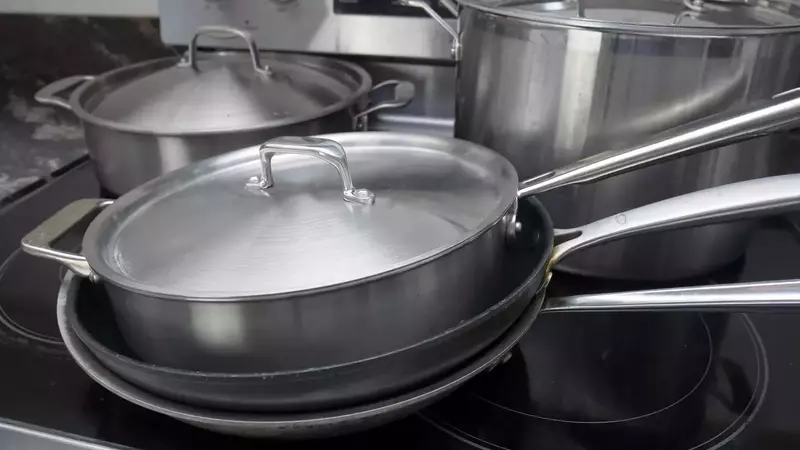 Exploring Non-Toxic Cookware: A Comprehensive Guide to Safer Kitchen Choices
