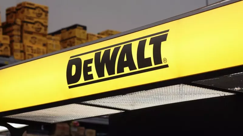 DeWalt's 50-Piece Mechanics Tool Set: A Compact Essential for Every Garage