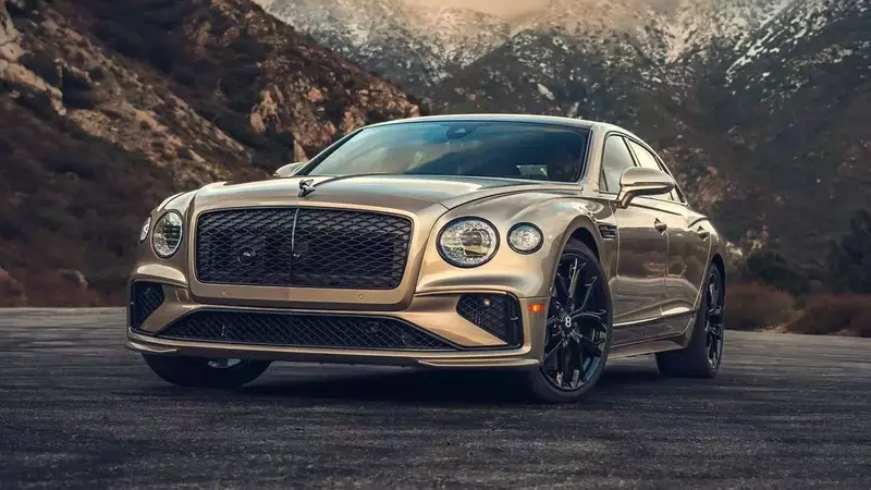 2026 Bentley Flying Spur: A Symphony of Luxury and Performance