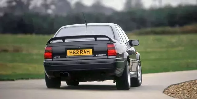 The Enduring Legacy of the 1991 Lotus Carlton