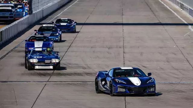 Chevrolet Unveils 2027 Corvette Grand Sport with Mid-Engine Design