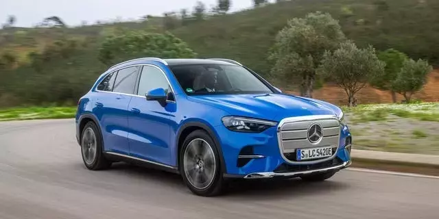 First Look: The 2027 Mercedes-Benz GLC EV
