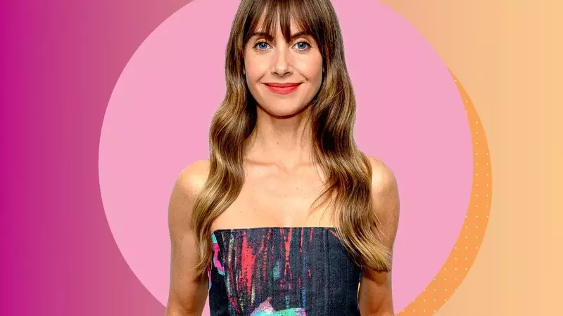 Alison Brie: Culinary Habits & Community Dining Advocate
