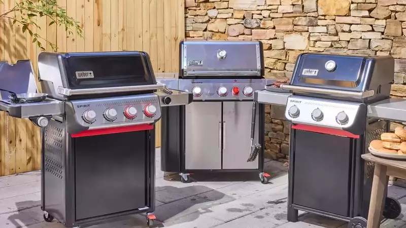 Selecting the Optimal Gas Grill for Your Outdoor Culinary Adventures