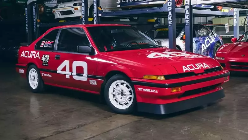 Acura Unveils Retro Integra Race Car to Celebrate 40th Anniversary