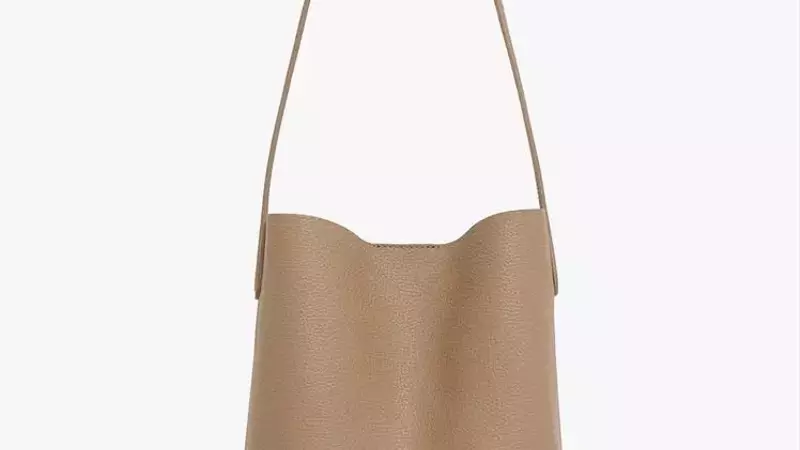 The Enduring Appeal of Taupe Handbags: A Timeless Trend