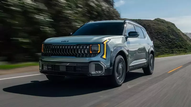 2027 Kia Seltos Hybrid: A Comprehensive Overview of the Redesigned Subcompact SUV