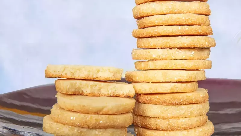 Mastering French Sablé Cookies for Holiday Baking