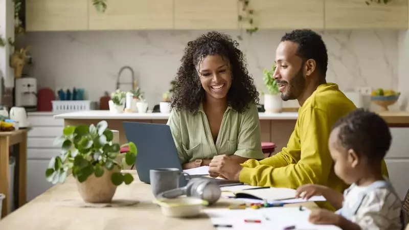 Nurturing Your Partnership: Reconnecting After Parenthood