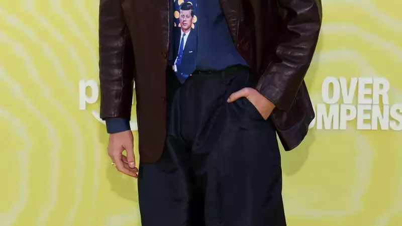 Benny Drama's Fashion Journey and Shopping Philosophy