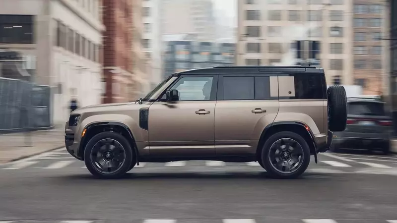 2025 Land Rover Defender OCTA: A High-Performance SUV Review