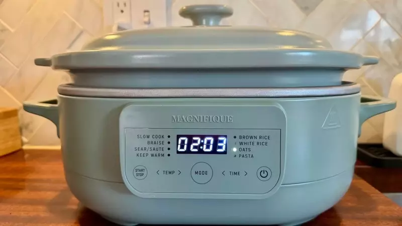 A Comprehensive Review of the Magnifique Claypot Multicooker