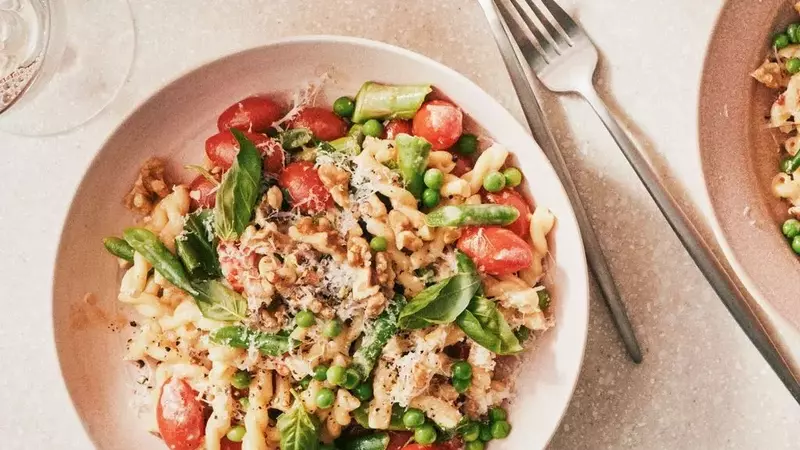 Spring Pasta Dishes: A Culinary Journey Through Seasonal Flavors
