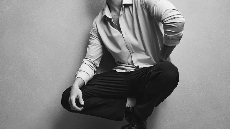 Tom Holland on Filming "The Odyssey" and Finding Balance